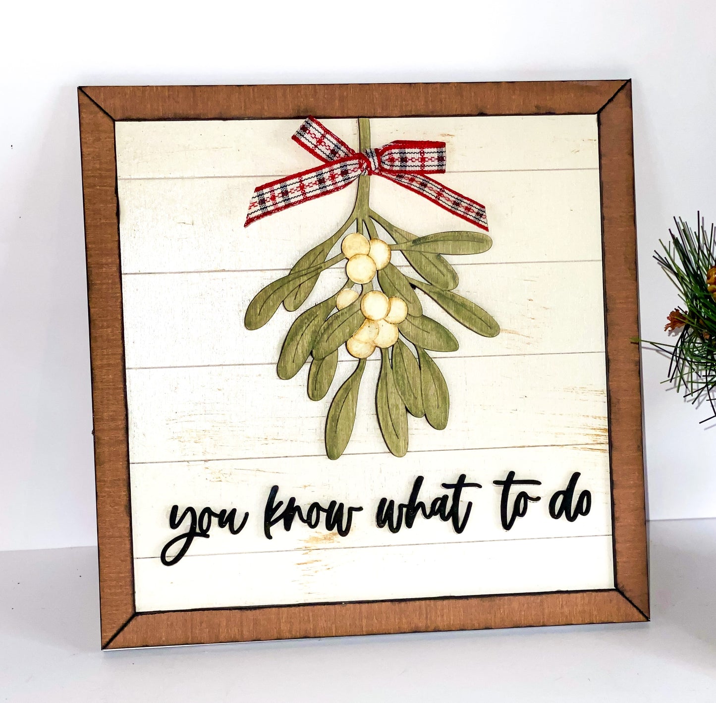 Christmas Sign - Mistletoe